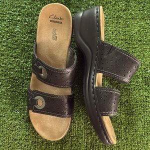 New Clark Cushion  Black Cut Out Slide Wedge Sandals Women’s